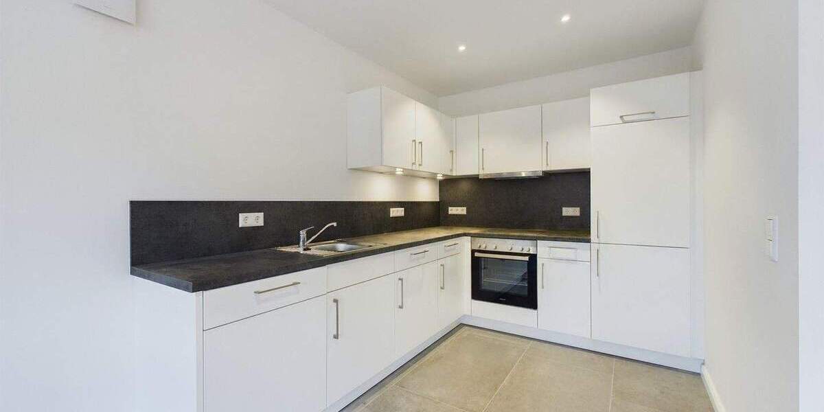 Etagenwohnung Husum Altstadt - 2 Zimmer, 75 m&sup2;, 1.180&euro; | Angebot:25877745