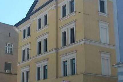 Wohnung Augsburg Antonsviertel - 2 Zimmer, 96 m&sup2;, 1.230&euro; | Angebot:25972883