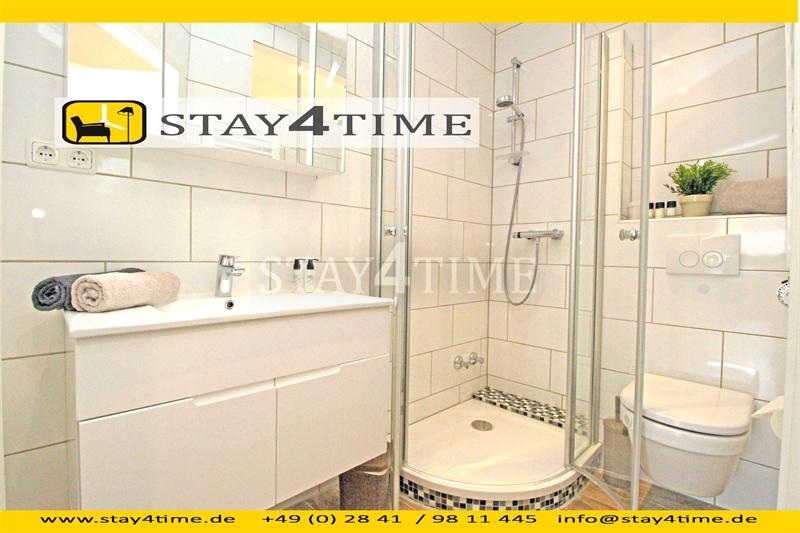 E-Kettwig - Helle Studiowohnung mit großer Küche, eigenem Eingang sowie Wlan zimmer