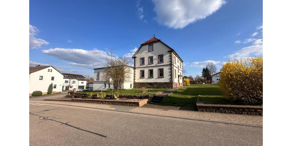 Etagenwohnung Waldbrunn - 3 Zimmer, 80 m&sup2;, 700&euro; | Angebot:25893572