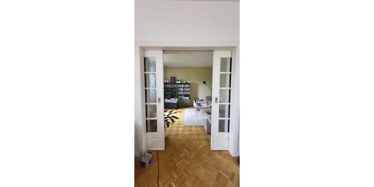 Etagenwohnung Bielefeld Mitte - 4 Zimmer, 100 m&sup2;, 1.150&euro; | Angebot:26808167