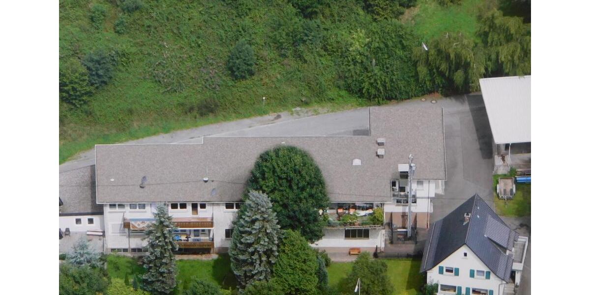 Etagenwohnung Reichshof - 4 Zimmer, 144 m&sup2;, 1.270&euro; | Angebot:26365967