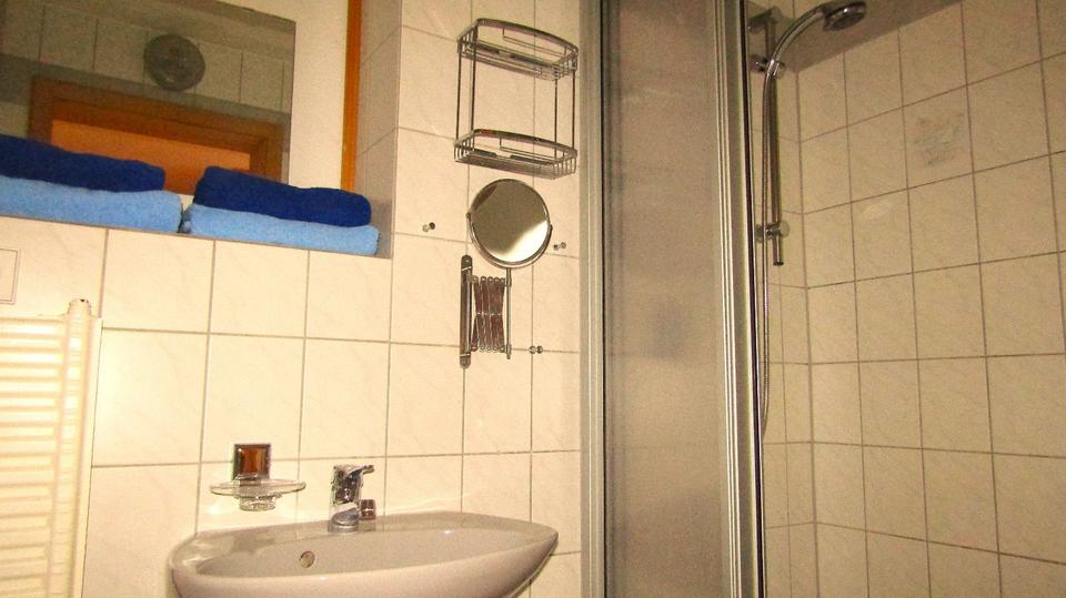 Wohnen auf Zeit Oberreute - 2 Zimmer, 45 m&sup2;, 1.100&euro; | Angebot:24356830