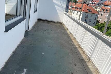 Wohnung 84 qm + Balkon 27 qm Richard-Wagner-Straße Saarbrücken