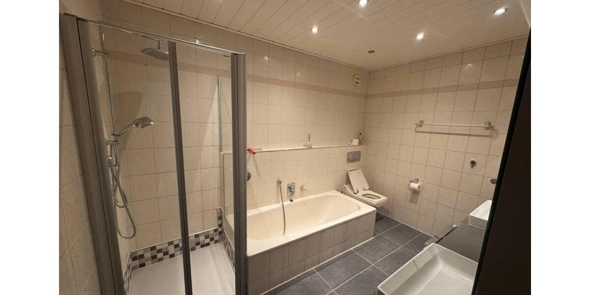 Maisonettenwohnung Ludwigshafen am Rhein Edigheim - 5 Zimmer, 130 m&sup2;, 1.850&euro; | Angebot:25655461