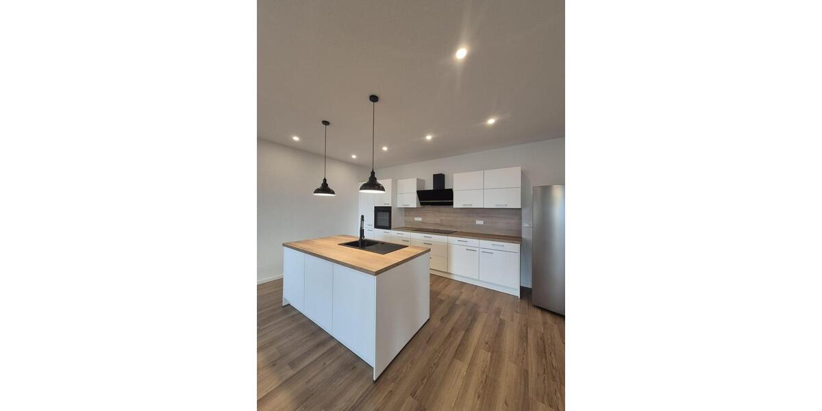 Erdgeschoßwohnung Zell am Harmersbach - 2.5 Zimmer, 125 m&sup2;, 1.250&euro; | Angebot:25307041