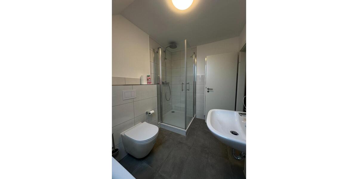 Wohnen auf Zeit Glinde - 6 Zimmer, 100 m&sup2;, 500&euro; | Angebot:25783131