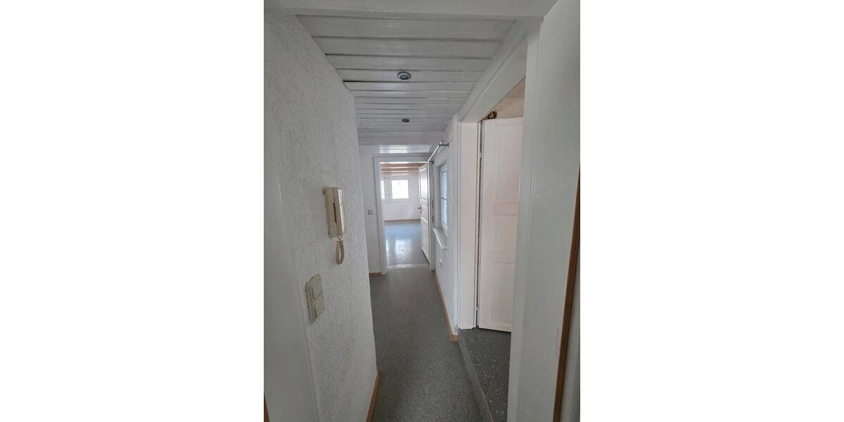 Etagenwohnung Bad Saulgau - 3 Zimmer, 80 m&sup2;, 880&euro; | Angebot:25351941