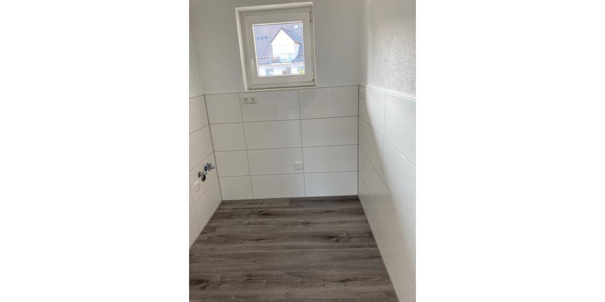 Etagenwohnung Siegen - 1 Zimmer, 50 m&sup2;, 470&euro; | Angebot:26517421