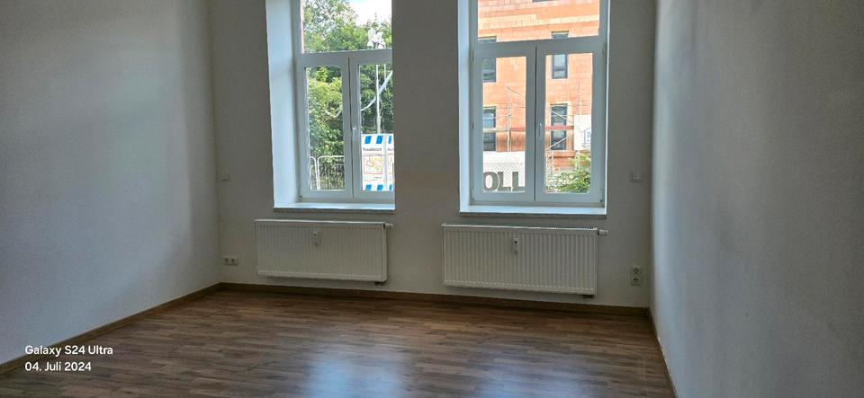Erdgeschoßwohnung Plauen - 4 Zimmer, 110 m&sup2;, 700&euro; | Angebot:24804299
