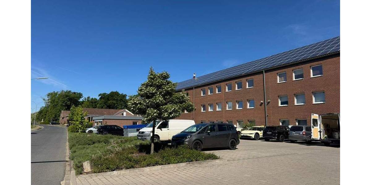 Gewerbeobjekt Giebelstadt - 1 Zimmer, 30 m&sup2;, 345&euro; | Angebot:25700094