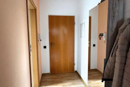 Wohnung Spangenberg - 3 Zimmer, 74 m&sup2;, 500&euro; | Angebot:24400635