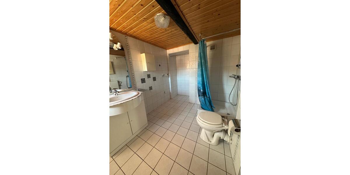 Etagenwohnung Schöningen - 2 Zimmer, 67 m&sup2;, 280&euro; | Angebot:26415992