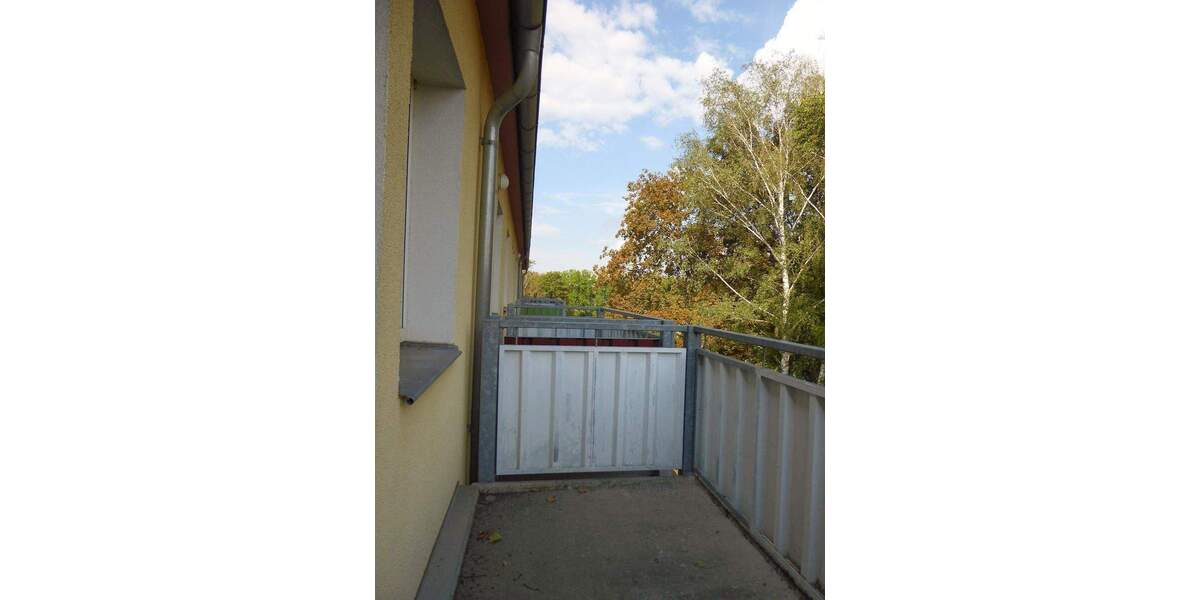 Etagenwohnung Bad Lauchstädt - 3 Zimmer, 58 m&sup2;, 359&euro; | Angebot:25750297