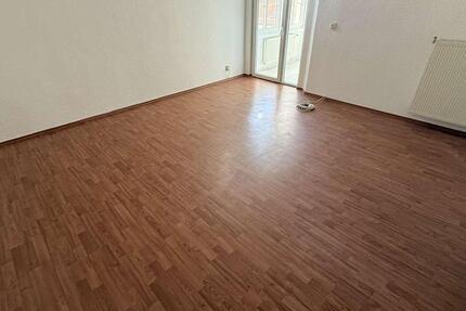 Wohnung Leuna - 3 Zimmer, 92 m&sup2;, 552&euro; | Angebot:22455700