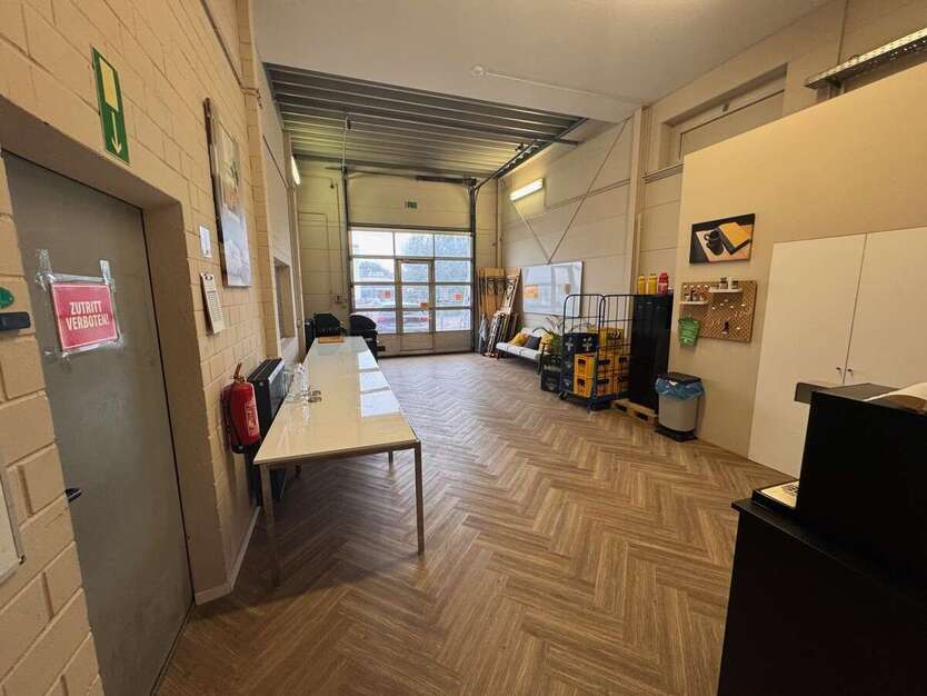 Halle in Berlin 28.000 € 955 m² zimmer