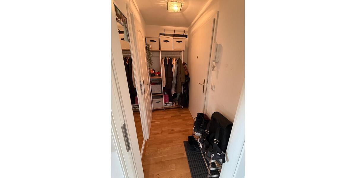 Dachgeschoßwohnung Rostock - 2 Zimmer, 53 m&sup2;, 913&euro; | Angebot:26613758
