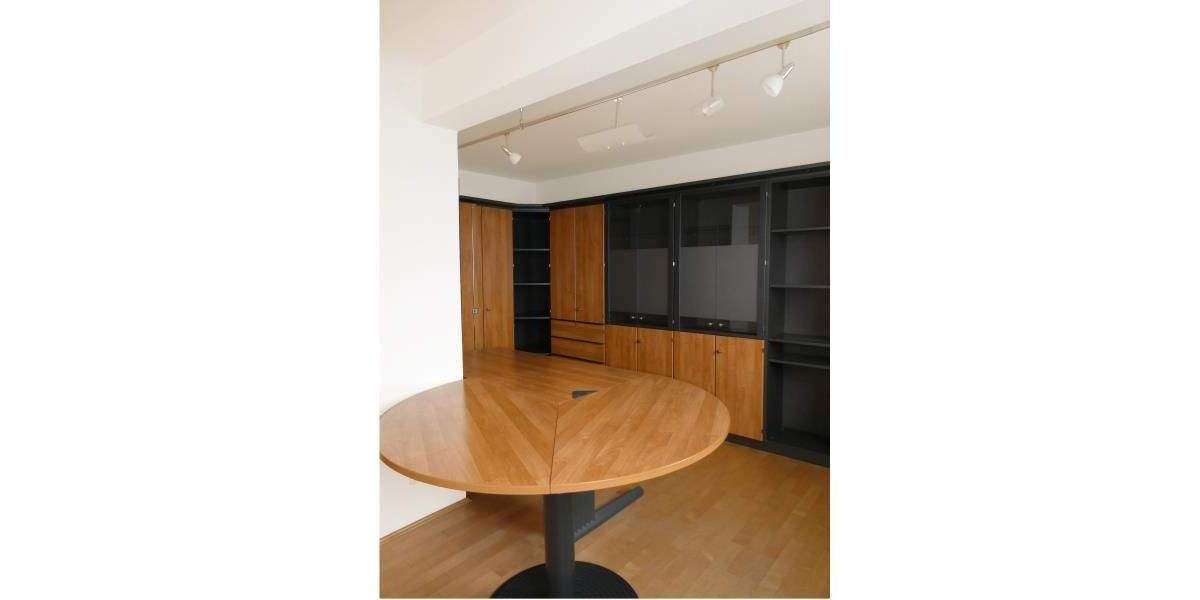 Gewerbeobjekt Nürnberg Lorenz - 8 Zimmer, 182 m&sup2;, 2.002&euro; | Angebot:25775667