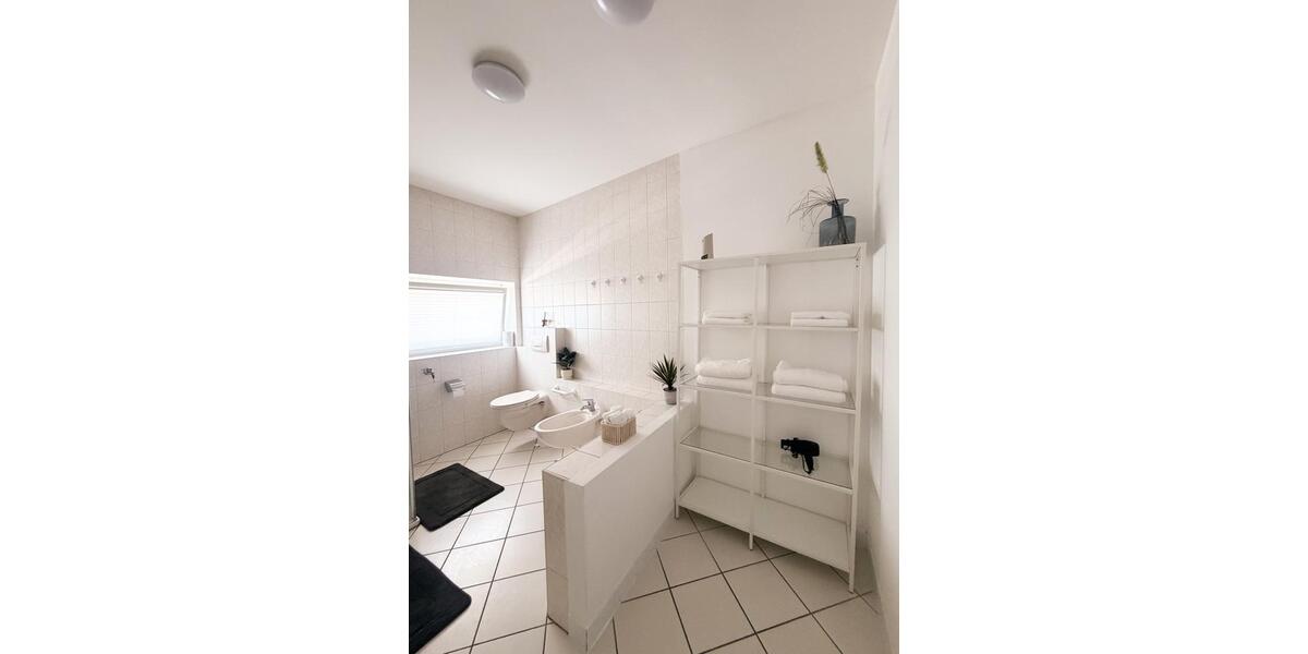 Wohnen auf Zeit Bielefeld Schildesche - 3 Zimmer, 82 m&sup2;, 120&euro; | Angebot:26421640