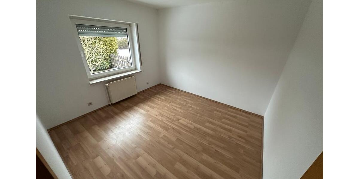 Bungalow Jade - 3 Zimmer, 100 m&sup2;, 995&euro; | Angebot:25049153