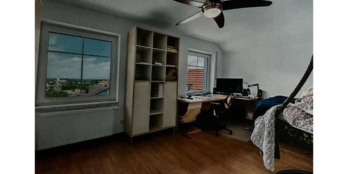 Maisonettenwohnung Landau an der Isar - 4 Zimmer, 1.300&euro; | Angebot:23804550