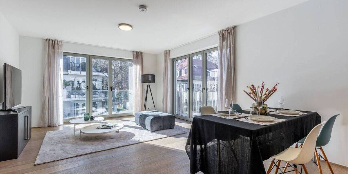 Teilmöblierte 4-Zimmer-Wohnung mit 2 Balkonen- NeubauErstbezug 4 zimmer