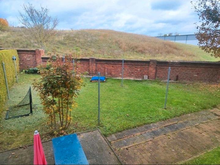 Erdgeschoßwohnung Staßfurt - 3 Zimmer, 60 m&sup2;, 350&euro; | Angebot:24531555