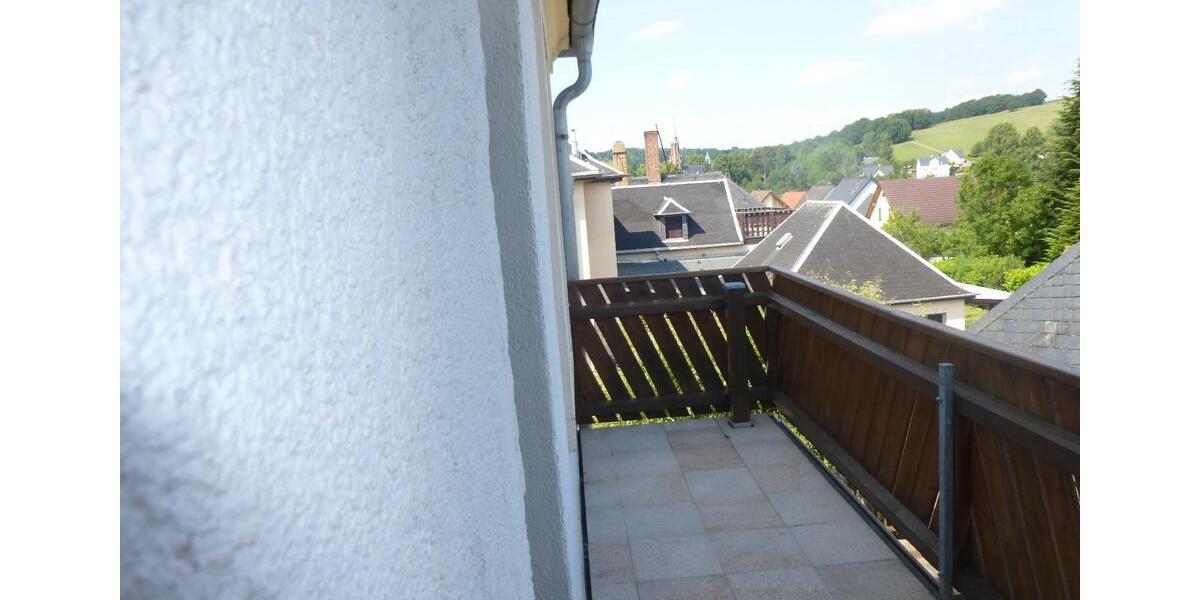 3-Raum-Wohnung mit Balkon - ländlich mit guter Infrastruktur 3 zimmer