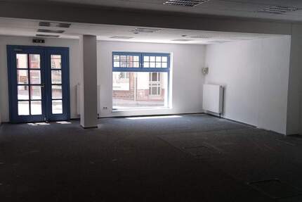 Gewerbeobjekt Stadtroda Hainbücht - 2 Zimmer, 300&euro; | Angebot:25673629