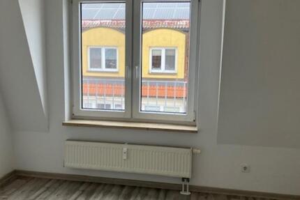 Wohnung Burgstädt - 4 Zimmer, 71 m&sup2;, 430&euro; | Angebot:24570462