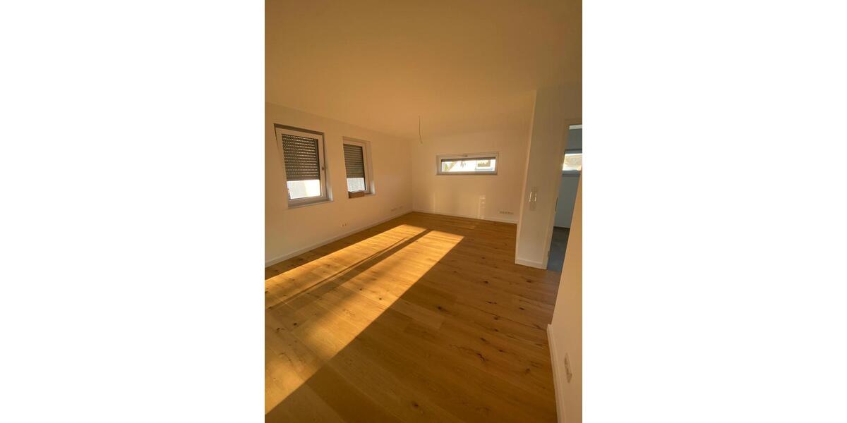 Etagenwohnung Pohlheim - 3 Zimmer, 88 m&sup2;, 1.440&euro; | Angebot:26690842