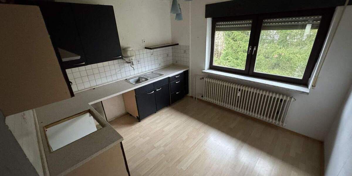 Etagenwohnung Saarbrücken Alt-Saarbrücken - 3 Zimmer, 75 m&sup2;, 725&euro; | Angebot:25690840