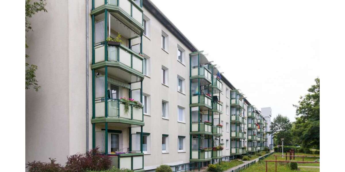 Etagenwohnung Hoyerswerda Neustadt - 4 Zimmer, 73 m&sup2;, 438&euro; | Angebot:26255660