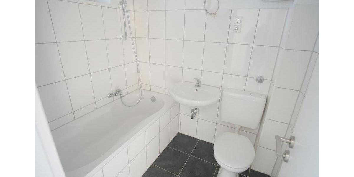 Etagenwohnung Essen Stadtbezirk III - 1 Zimmer, 31 m&sup2;, 299&euro; | Angebot:26206903