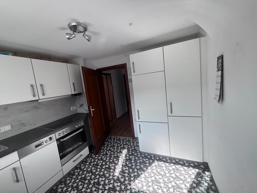 Drei Zimmer Wohnung zu vermieten 1000 € warmmiete