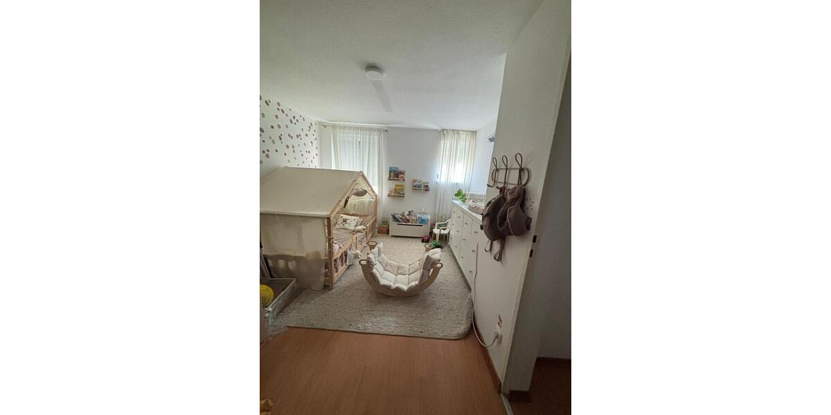 Etagenwohnung Bergisch Gladbach Gronau - 3 Zimmer, 74 m&sup2;, 1.016&euro; | Angebot:25253328