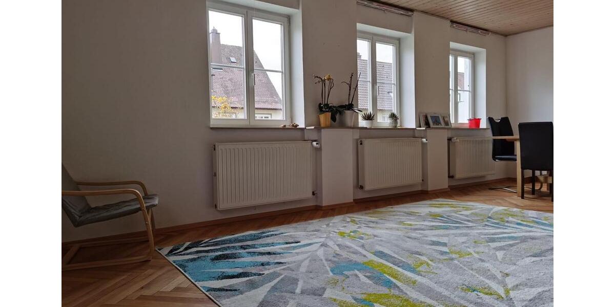 Doppelhaushälfte Rottweil - 7 Zimmer, 132 m&sup2;, 1.550&euro; | Angebot:24333134