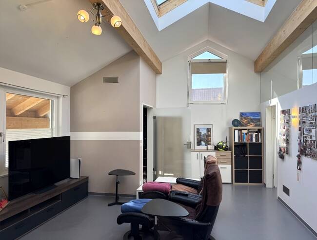 Etagenwohnung Oberhausen - 2 Zimmer, 60 m&sup2;, 700&euro; | Angebot:26189766