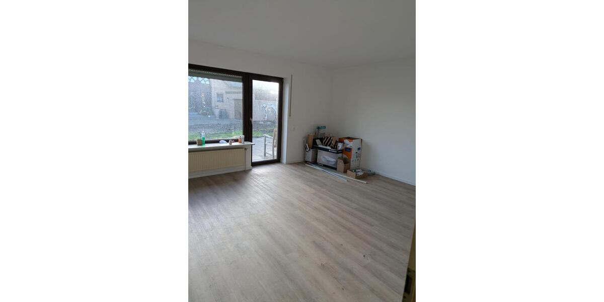 Einfamilienhaus Schlangen - 5 Zimmer, 140 m&sup2;, 1.550&euro; | Angebot:25852722