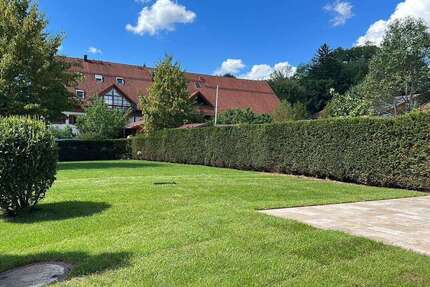 Haus Starnberg - 6 Zimmer, 212 m&sup2;, 3.500&euro; | Angebot:27072550
