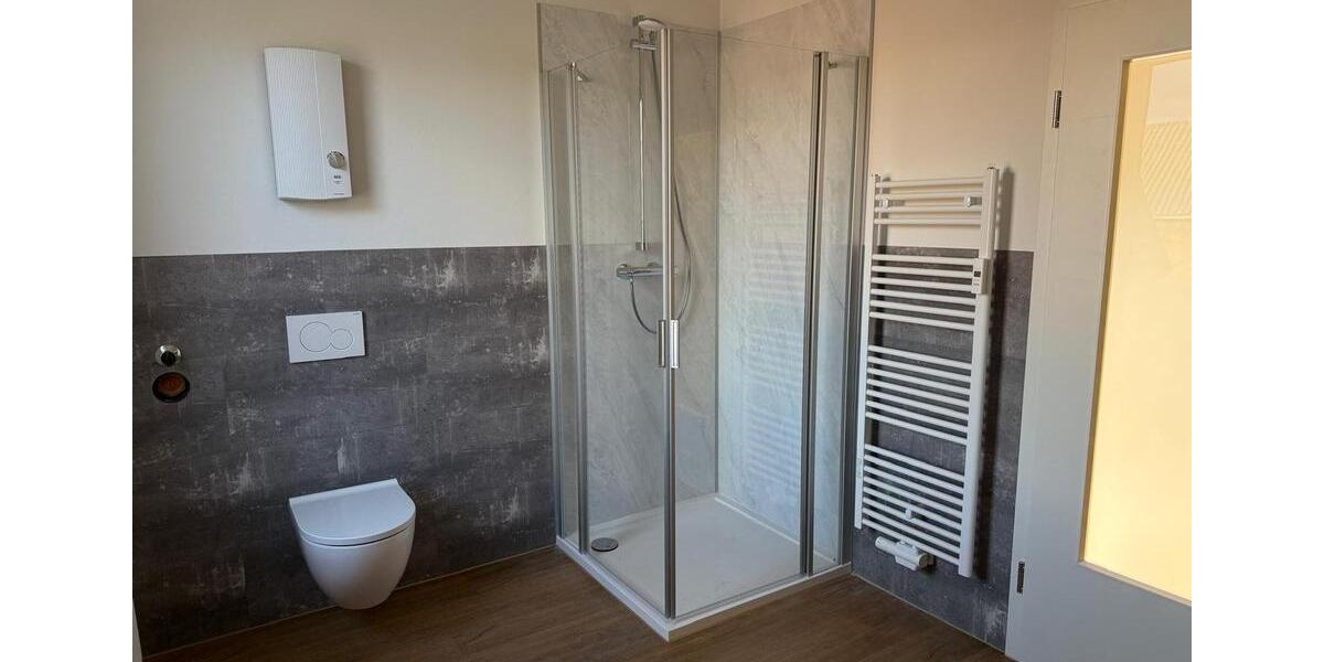 Etagenwohnung Kyritz - 3 Zimmer, 101 m&sup2;, 950&euro; | Angebot:25710608