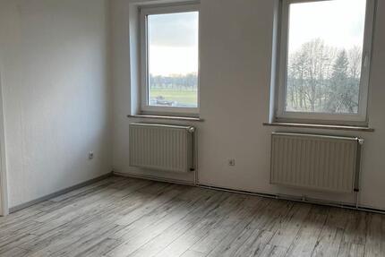 Wohnung Lauchhammer - 4 Zimmer, 82 m&sup2;, 440&euro; | Angebot:26479641