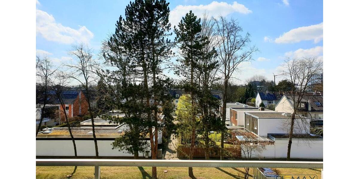 Dachgeschoßwohnung Ingolstadt Münchener Straße - 5 Zimmer, 139 m&sup2;, 1.600&euro; | Angebot:24748001