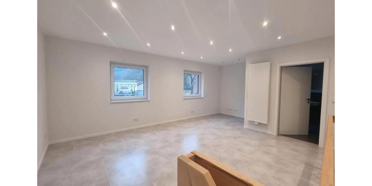 Einfamilienhaus Trier Kürenz - 2 Zimmer, 74 m&sup2;, 990&euro; | Angebot:26040441