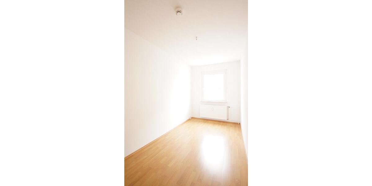 Erdgeschoßwohnung Triptis - 3 Zimmer, 59 m&sup2;, 355&euro; | Angebot:25965217