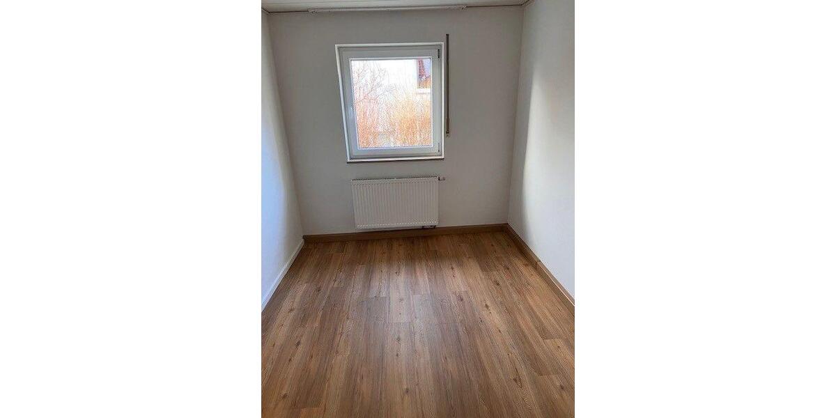 Etagenwohnung Weikersheim - 3 Zimmer, 76 m&sup2;, 620&euro; | Angebot:25053758