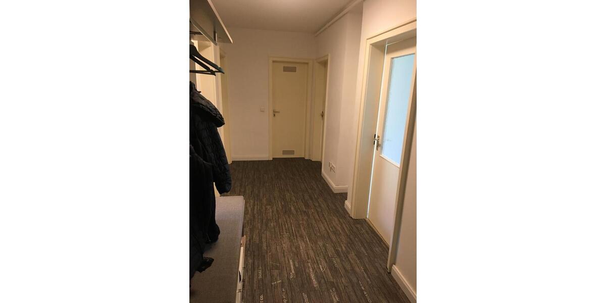 Wohnen auf Zeit Würzburg Sanderau - 16 Zimmer, 68 m&sup2;, 430&euro; | Angebot:26682835