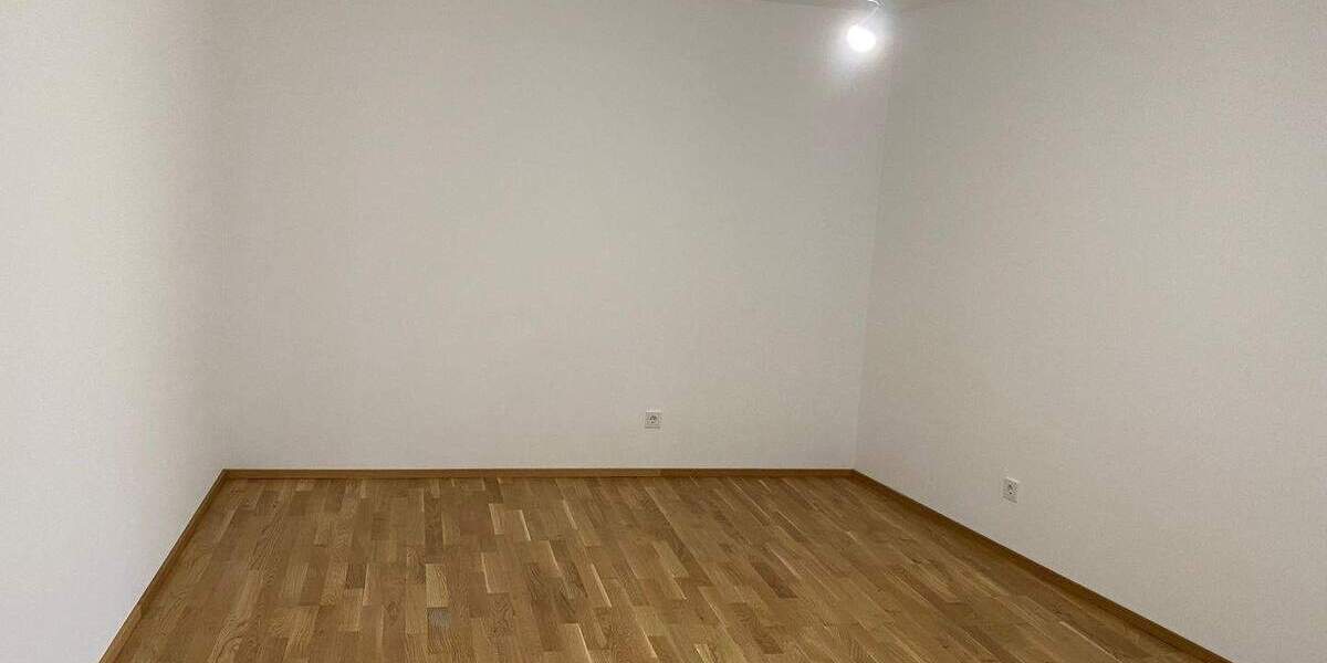 Etagenwohnung Stein - 2 Zimmer, 77 m&sup2;, 1.150&euro; | Angebot:26758984