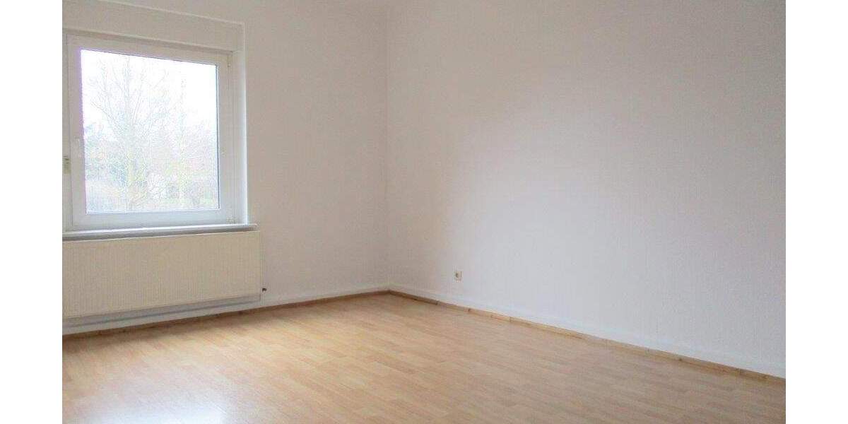 Etagenwohnung Güstrow - 4 Zimmer, 92 m&sup2;, 650&euro; | Angebot:25706231