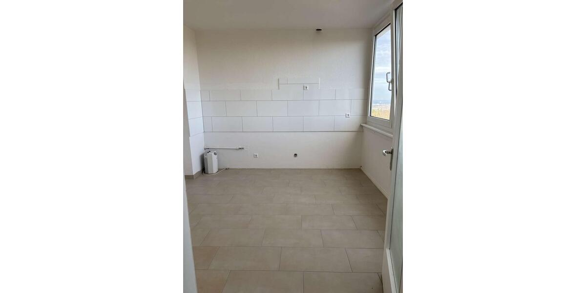 Etagenwohnung Karlsruhe Wettersbach - 4 Zimmer, 126 m&sup2;, 1.225&euro; | Angebot:23227719